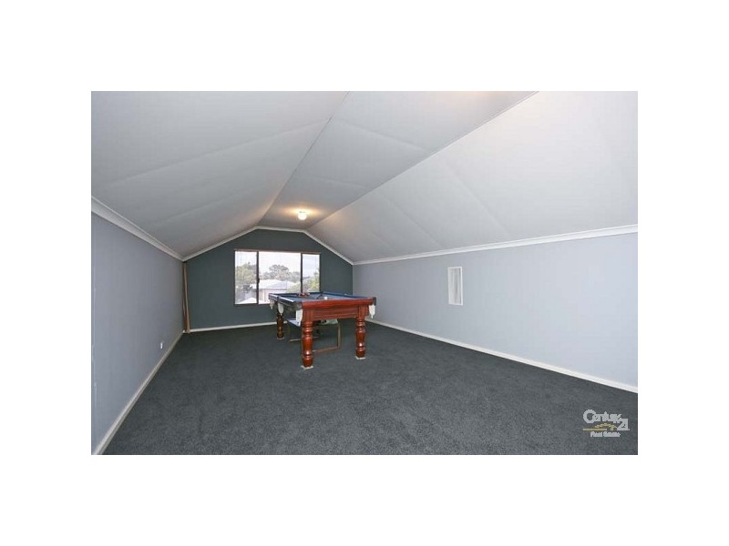 15 Elson Way, Cloverdale WA 6105