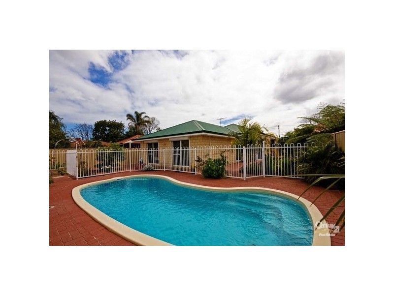 57a Conochie Crescent, Manning WA 6152