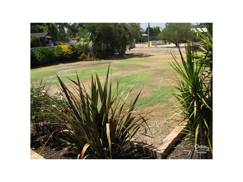 206 Cormorant Court, Southern River WA 6110