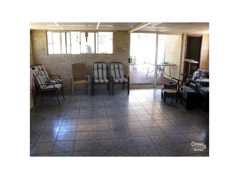 206 Cormorant Court, Southern River WA 6110