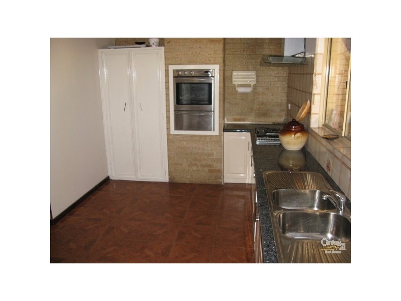 206 Cormorant Court, Southern River WA 6110