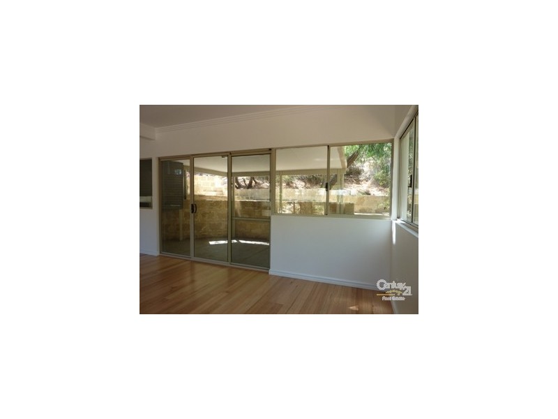 16 Hide Away Vale, Preston Beach WA 6215