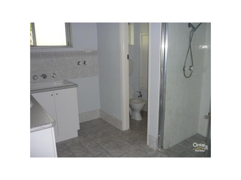 2/80 Fifth Road, Armadale WA 6112