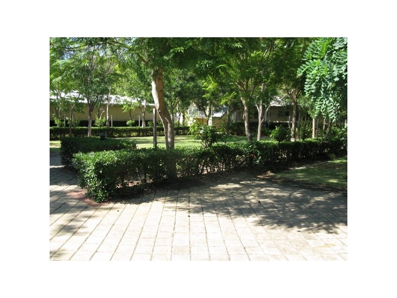 2/80 Fifth Road, Armadale WA 6112