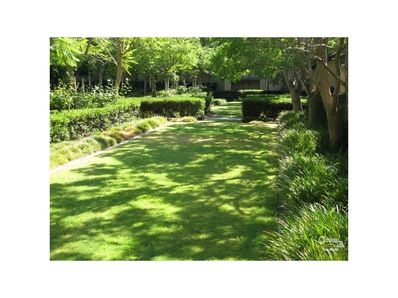 2/80 Fifth Road, Armadale WA 6112