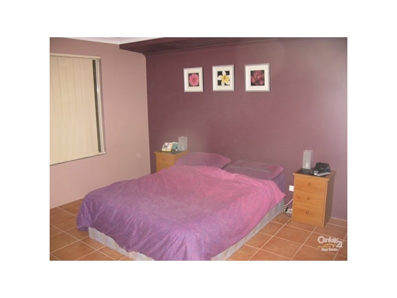 24 Nunney Road, Orelia WA 6167