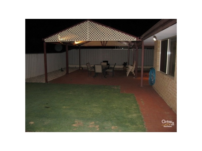 24 Nunney Road, Orelia WA 6167