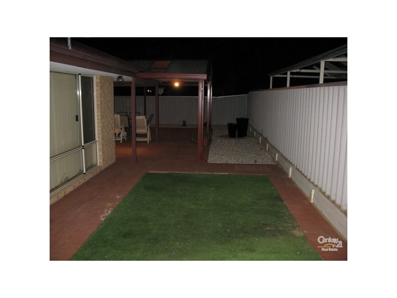 24 Nunney Road, Orelia WA 6167
