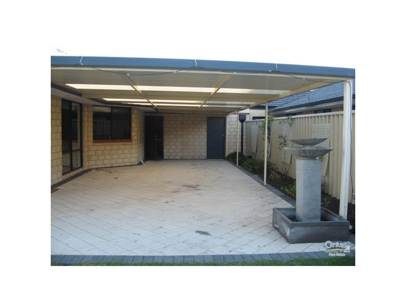 16 Bartlett Way, Canning Vale WA 6155