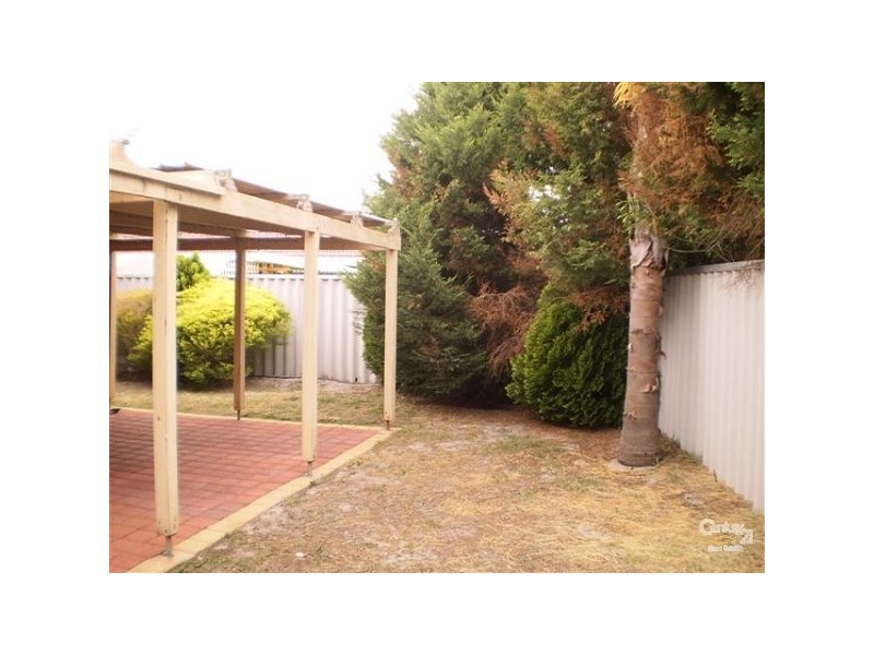 14A Pipit Close, Huntingdale WA 6110