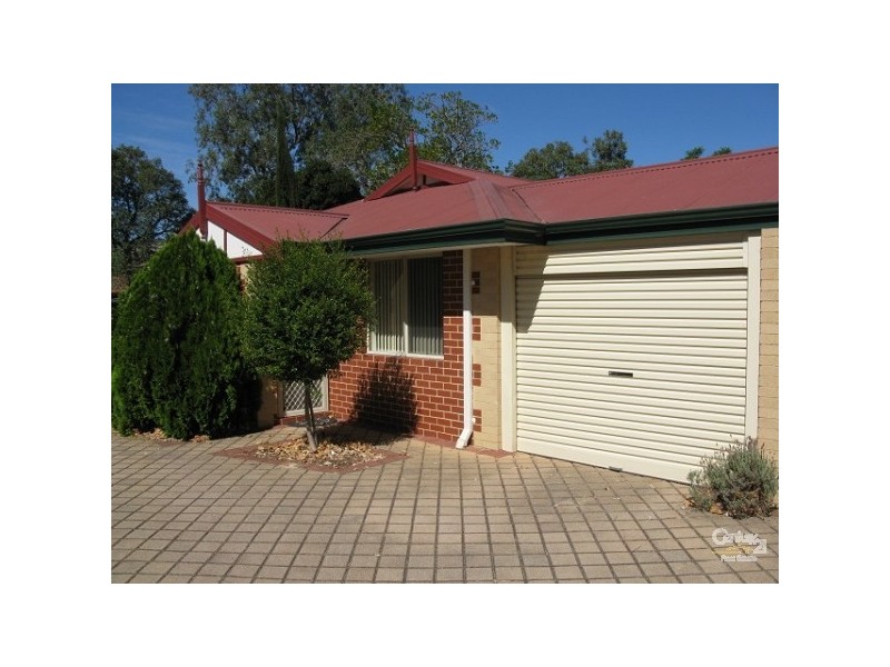 1/51 Astley Street, Gosnells WA 6110