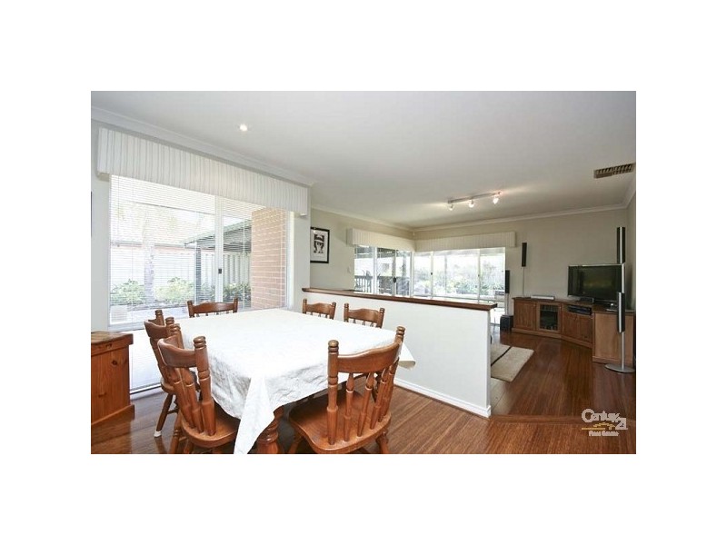 29 Sandover Crescent, Winthrop WA 6150