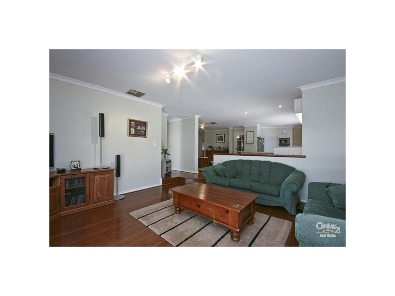 29 Sandover Crescent, Winthrop WA 6150