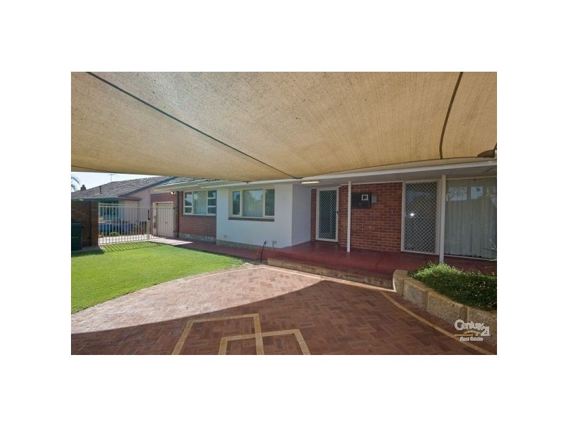16 Davilak Crescent, Manning WA 6152