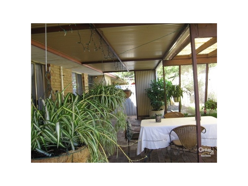 3/18 Gallant Court, Thornlie WA 6108