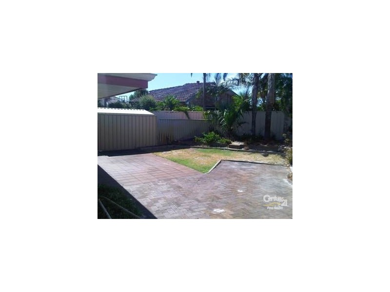 3/18 Gallant Court, Thornlie WA 6108