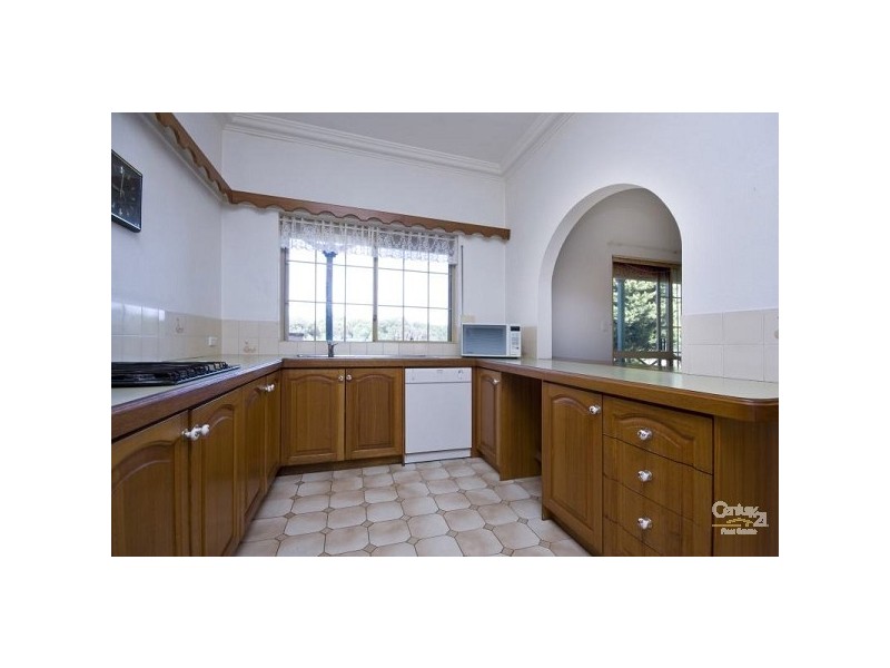 1A Civic Gardens, Cannington WA 6107