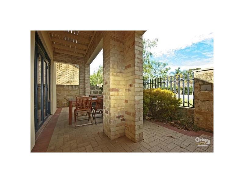 17/148 Forrest Street, Fremantle WA 6160
