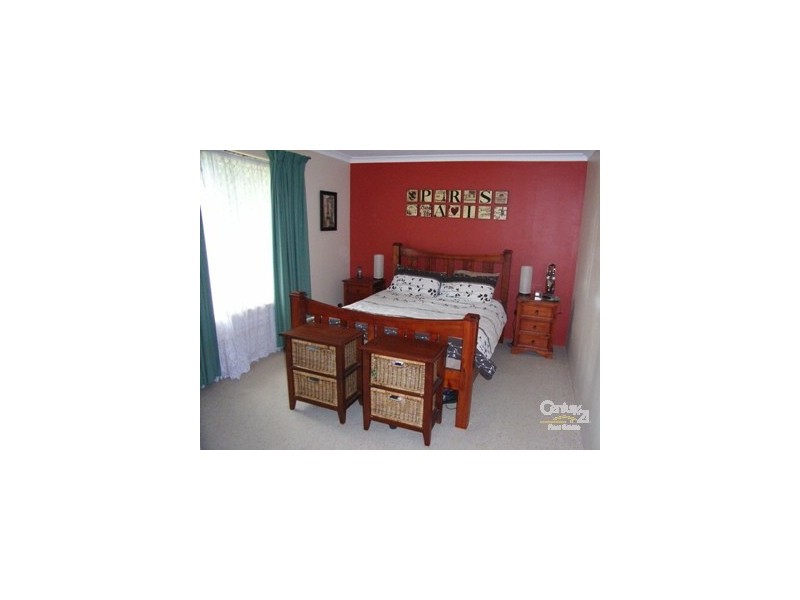 10 Doomben Court, Willetton WA 6155