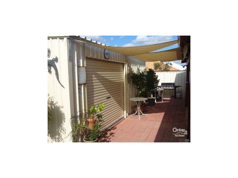 40 Magma Road, Wattle Grove WA 6107