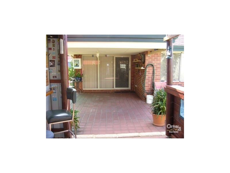 40 Magma Road, Wattle Grove WA 6107