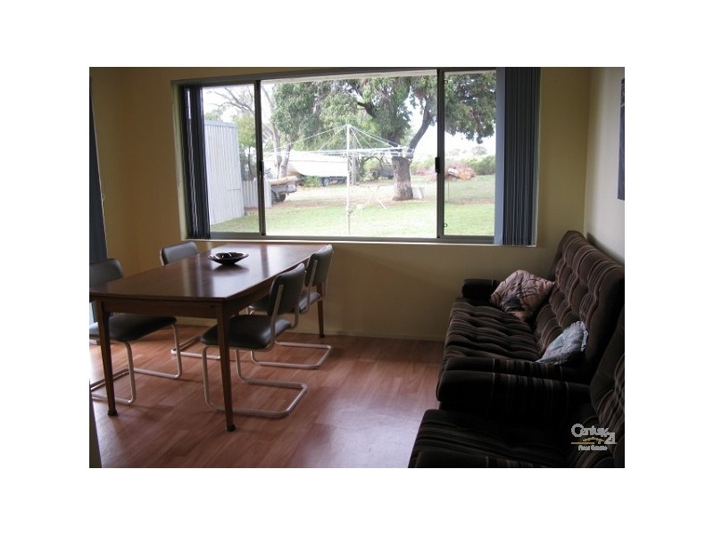 54 East Churchill Ave, Beeliar WA 6164