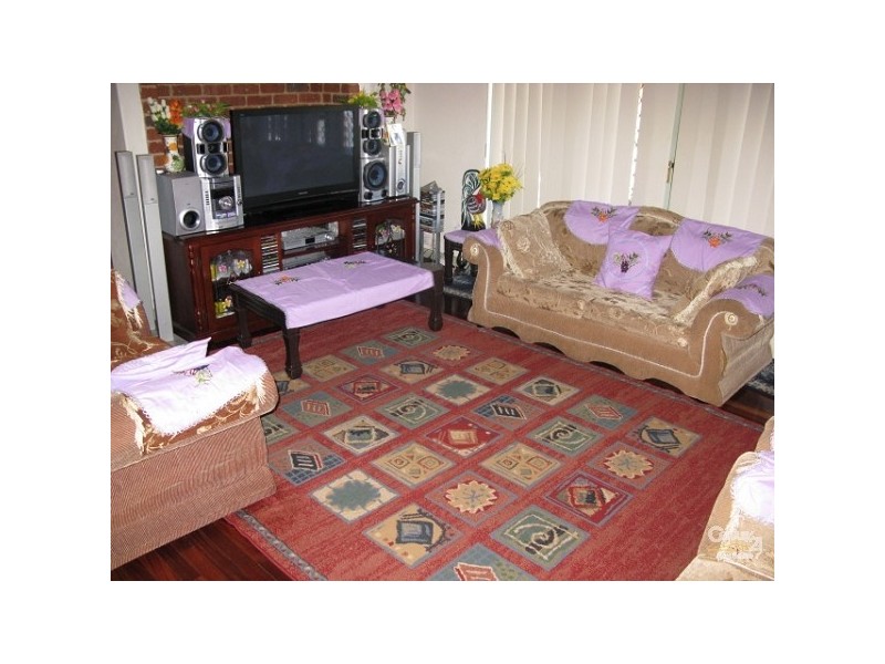 49 Berehaven Avenue, Thornlie WA 6108