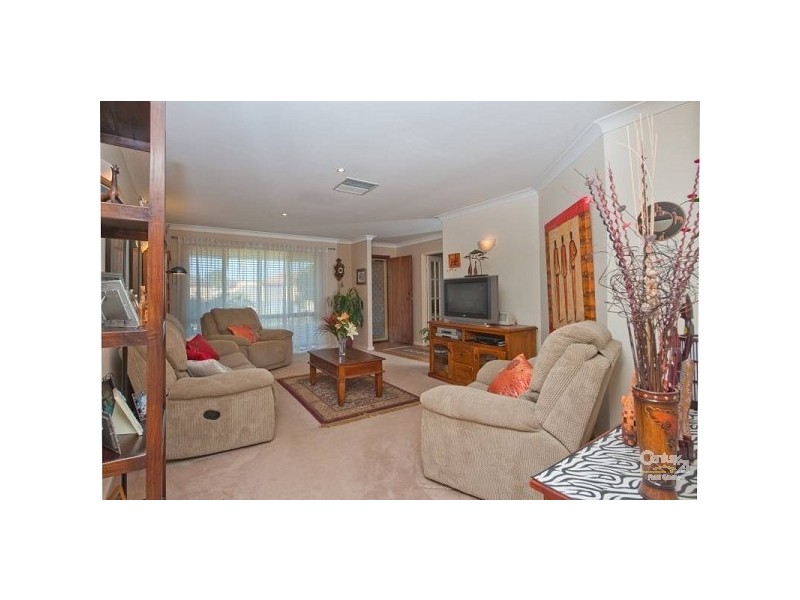 10 Talga Close, Wilson WA 6107