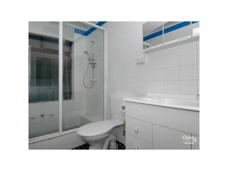 10 Burslem Drive, Thornlie WA 6108