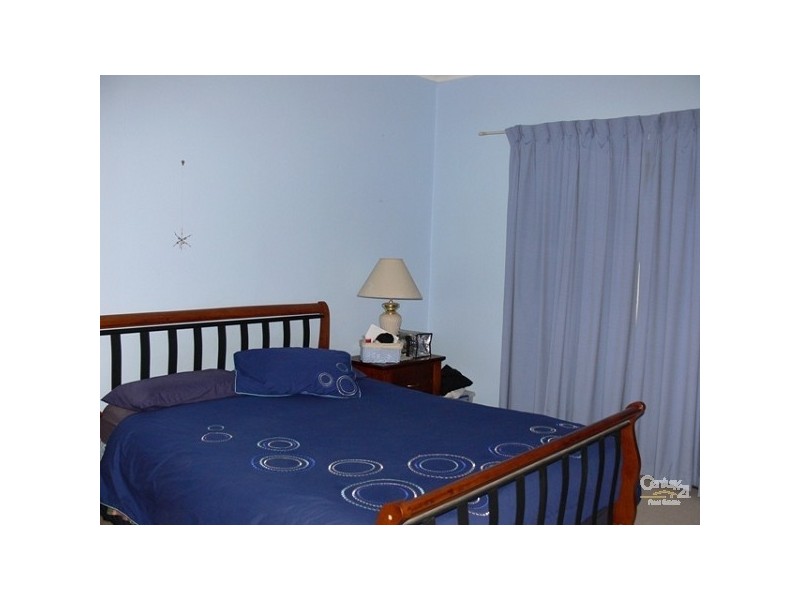 13 Morton Street, Merredin WA 6415