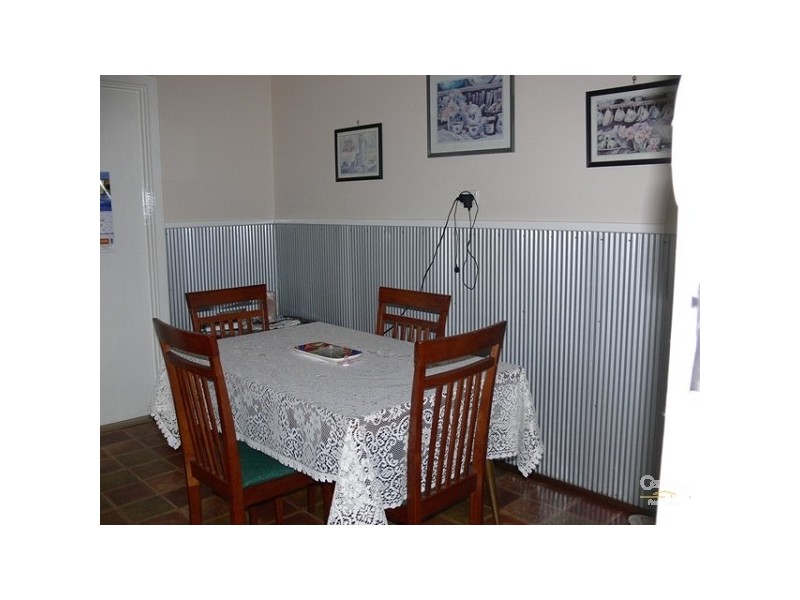 13 Morton Street, Merredin WA 6415