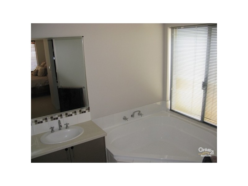 13 Haldane Link, Baldivis WA 6171