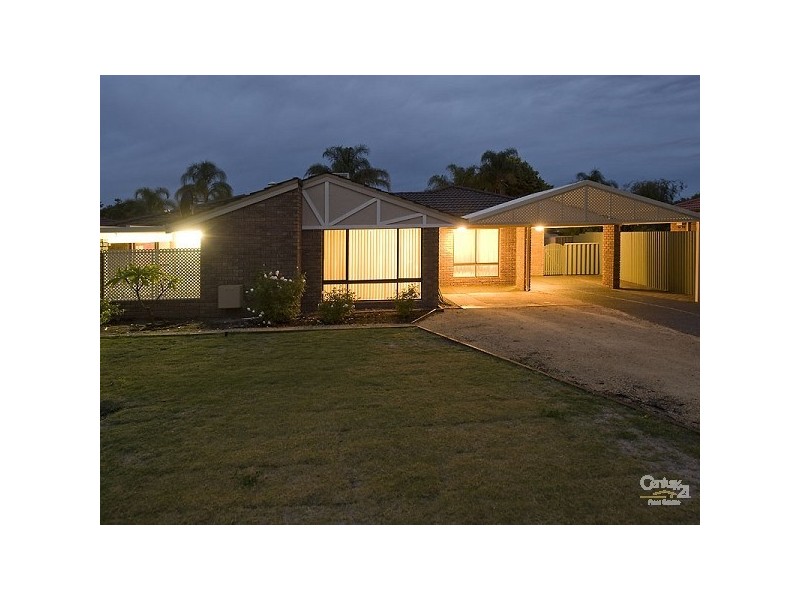 18 Regal Drive, Thornlie WA 6108