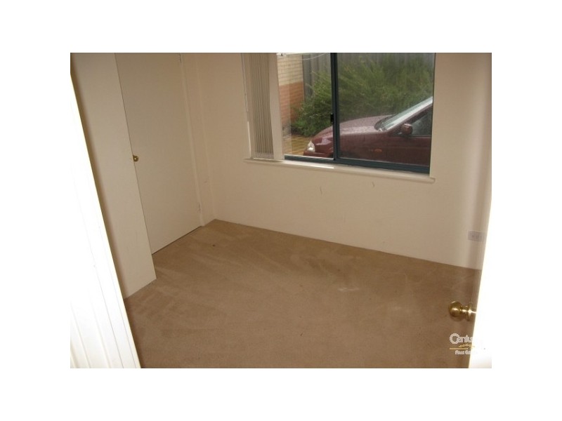 170A Forest Lakes Drive, Thornlie WA 6108