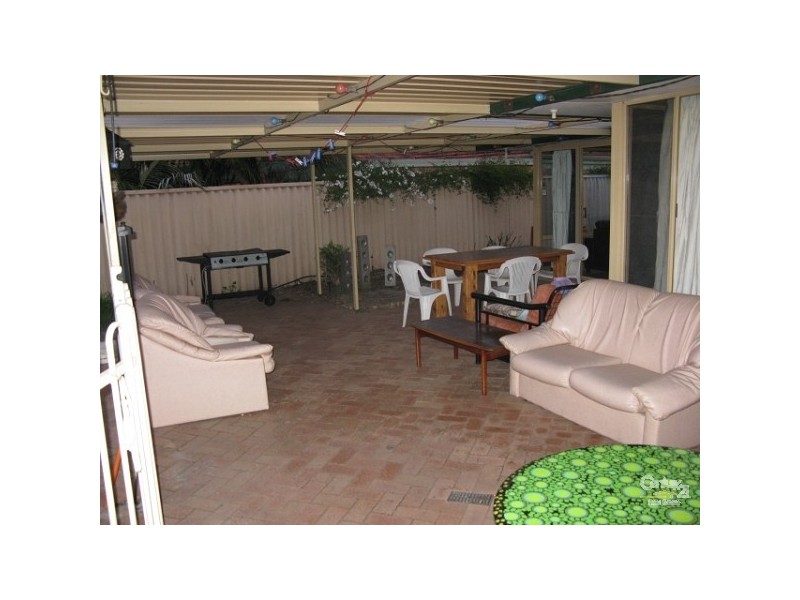 70 Regal Drive, Thornlie WA 6108