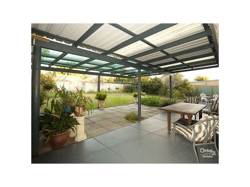 20 Pegus Street, Thornlie WA 6108