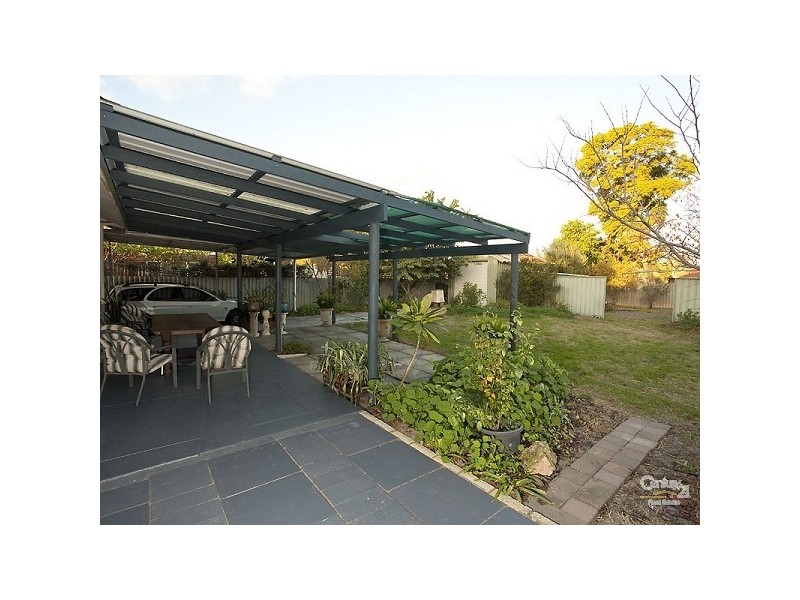 20 Pegus Street, Thornlie WA 6108