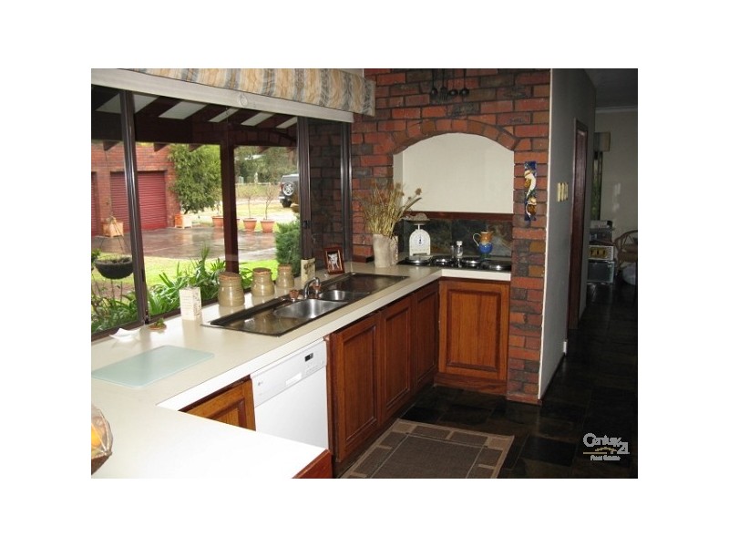 410 Rowley Road, Wandi WA 6167