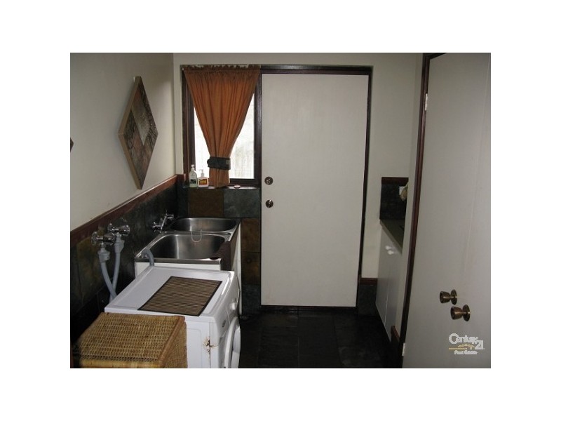 410 Rowley Road, Wandi WA 6167