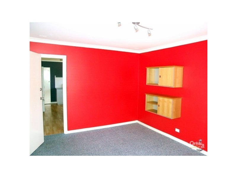 15 Towton Way, Langford WA 6147
