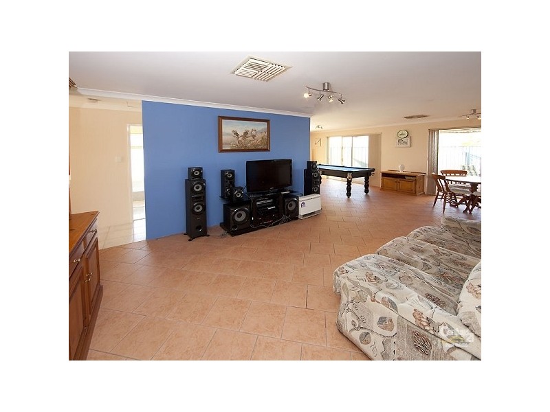 47 Phoenix Drive, Kenwick WA 6107