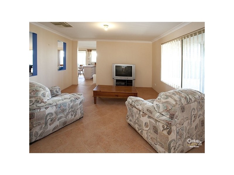 47 Phoenix Drive, Kenwick WA 6107