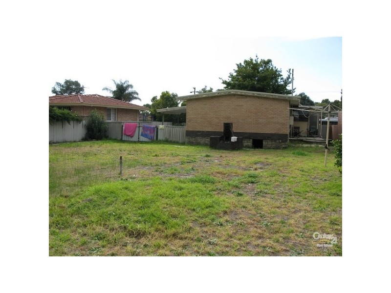 5 Tullamore Avenue, Thornlie WA 6108