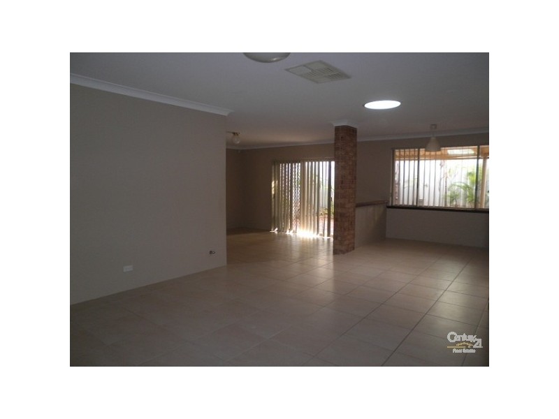 3 Bartlett Place, Parmelia WA 6167