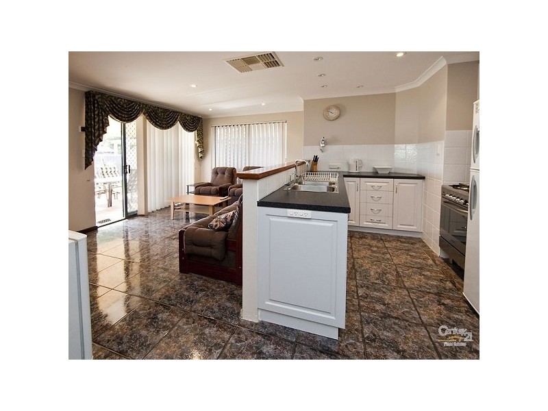 73 Oliphant Street, Kenwick WA 6107