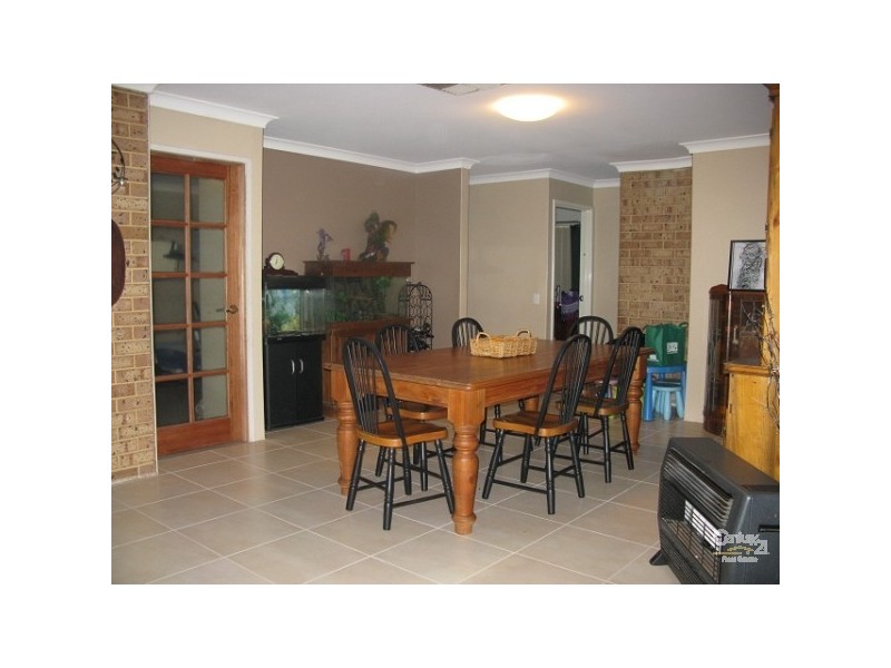 3 Bartlett Place, Parmelia WA 6167