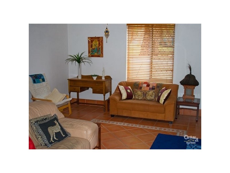 11 Weston Terrace, Kelmscott WA 6111