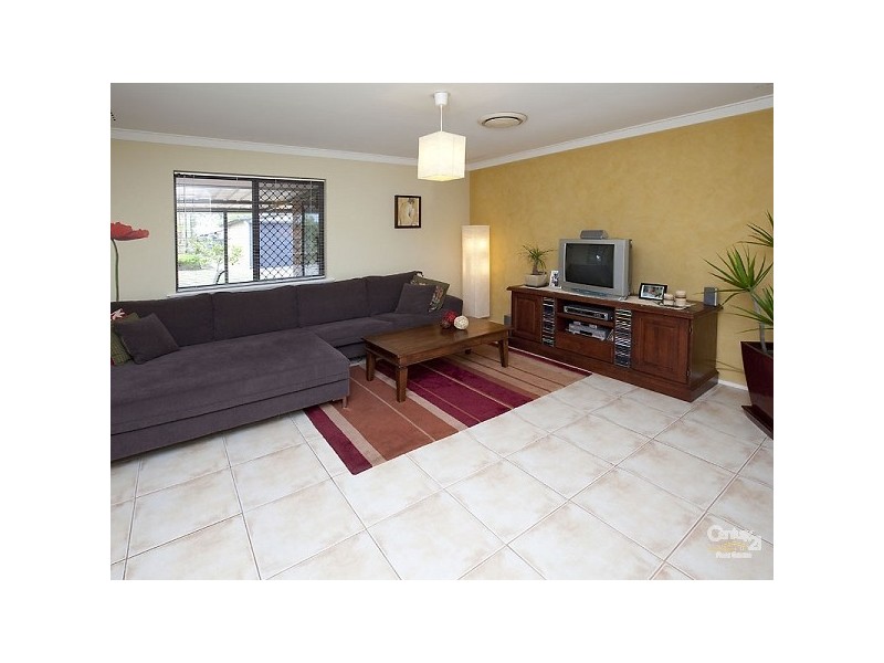 32 Ospringe Street, Gosnells WA 6110