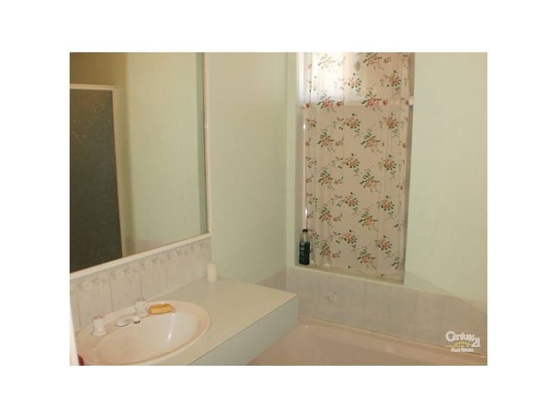 20 Jaffa Close, Seville Grove WA 6112