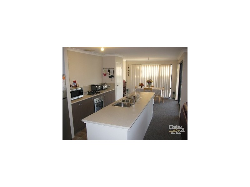 46 Glasgow Way, Seville Grove WA 6112